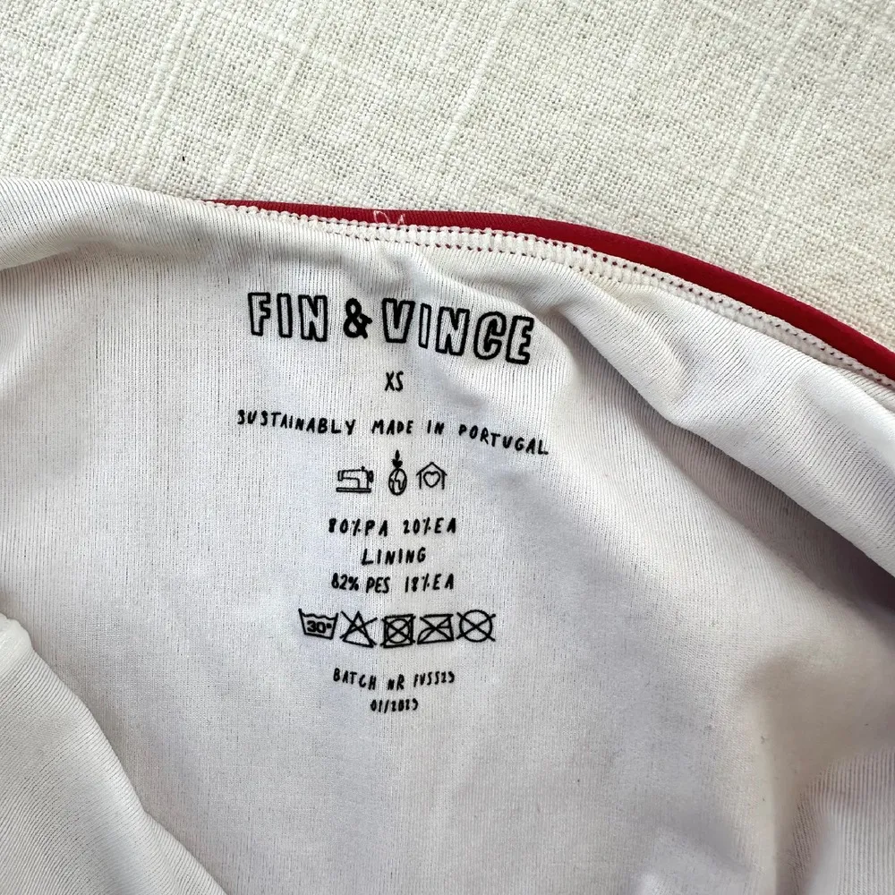 Fin & Vince‎ One Piece Swimsuit Red Patterned XS scoop printed swim women's - Image 2