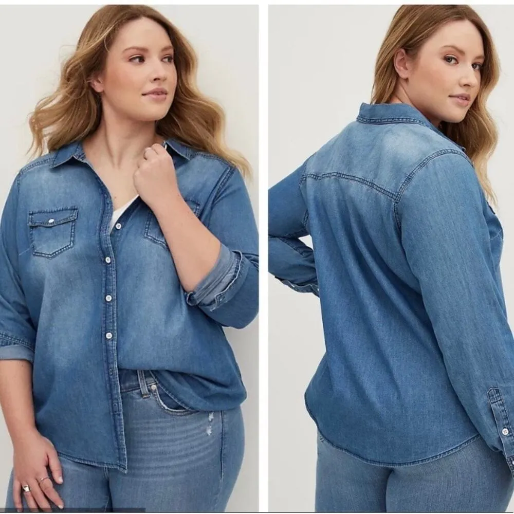 Torrid Denim Blue Button Up Shirt Sz.3 - Image 3