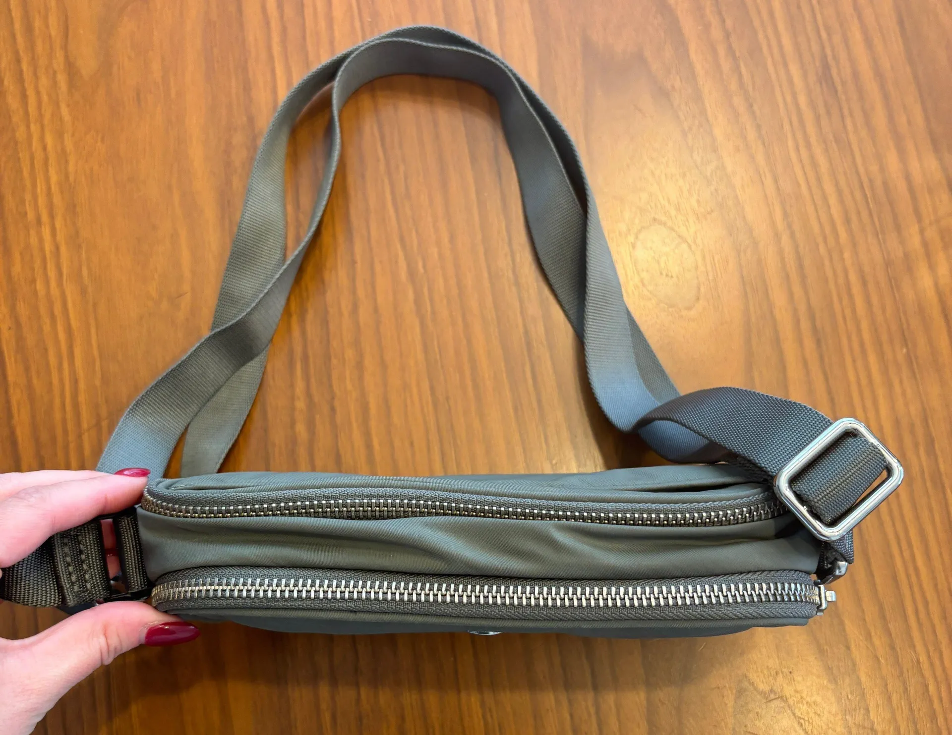 Crossbody Camera Bag 2L - Image 3