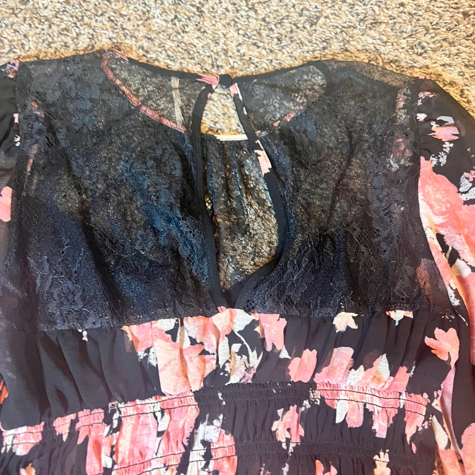 Free People Black Pink Floral Lace Smocked Cropped Long Sleeve Top Womens XS - Image 8