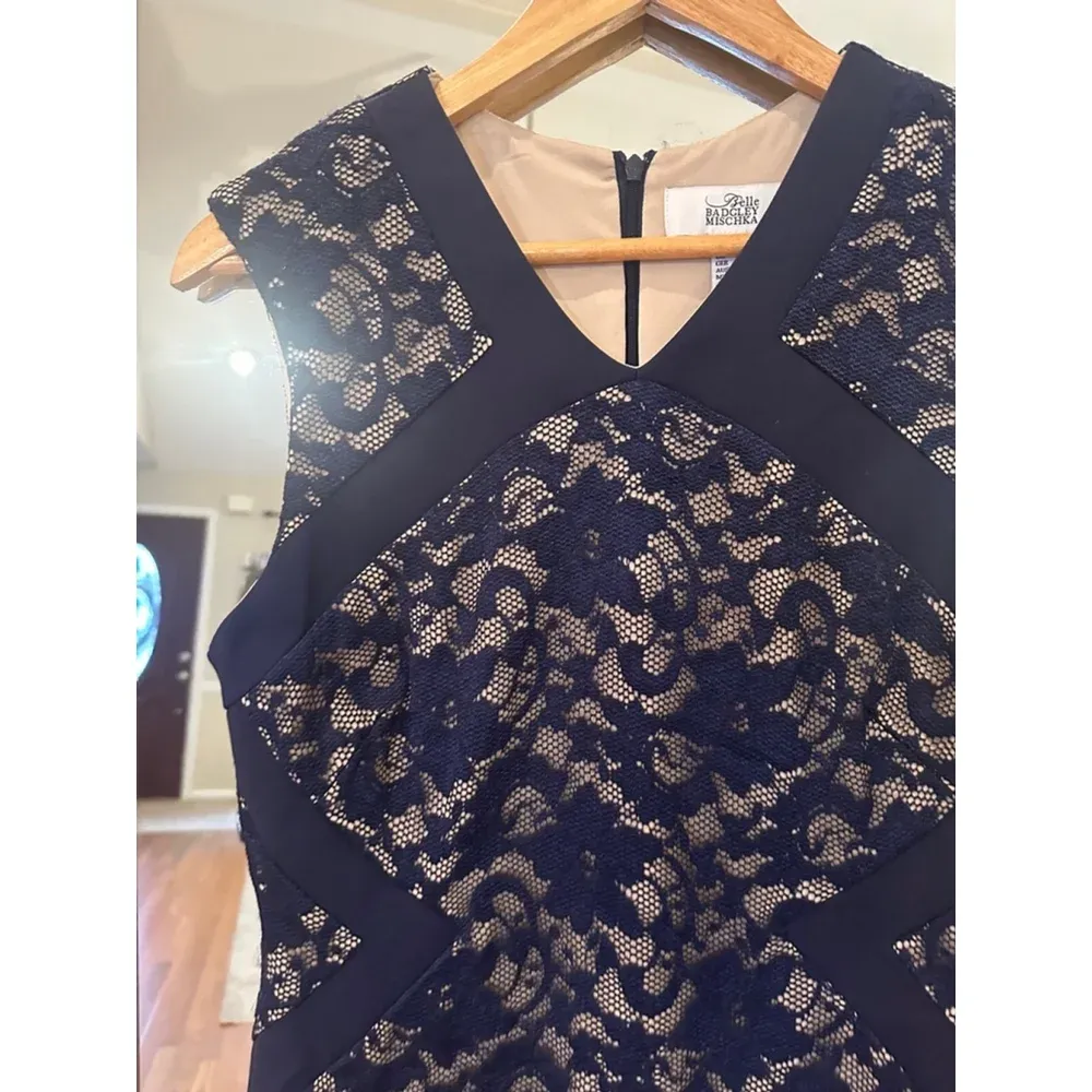 Women's Belle Badgley Mischka Lace Dress, Size Small‎ Blue - Image 3