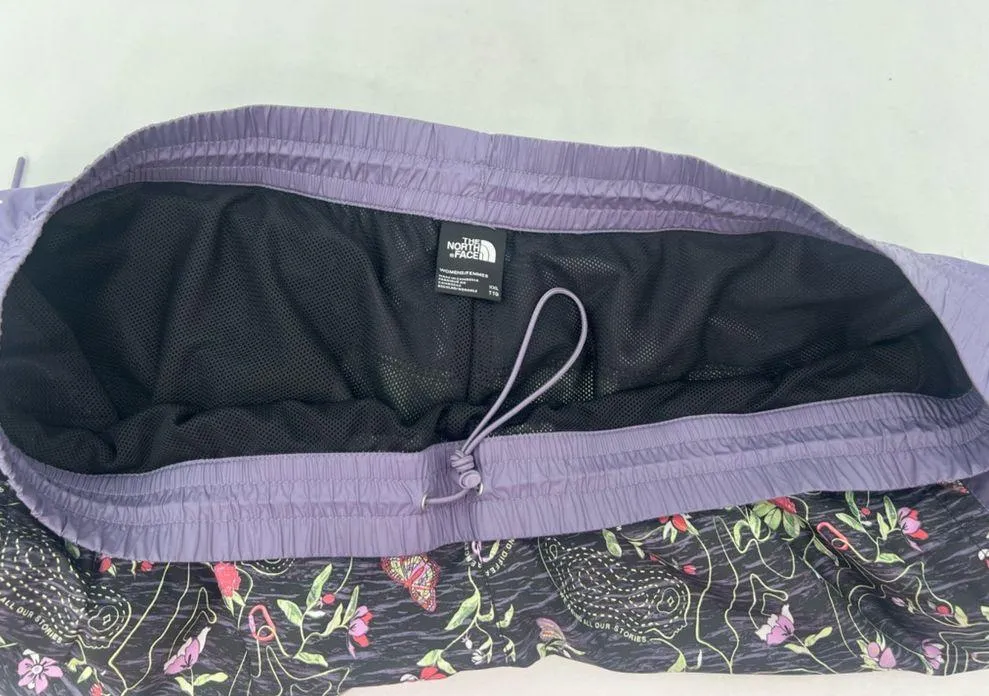 The North Face Hiking Shorts XXL - Image 7