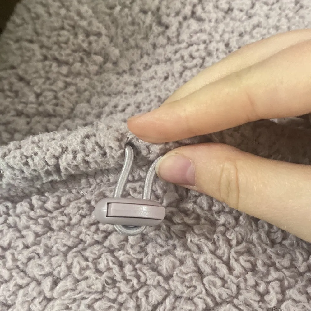 American Eagle fuzzy Sherpa quarter zip cinch waist cropped pullover size S - Image 9