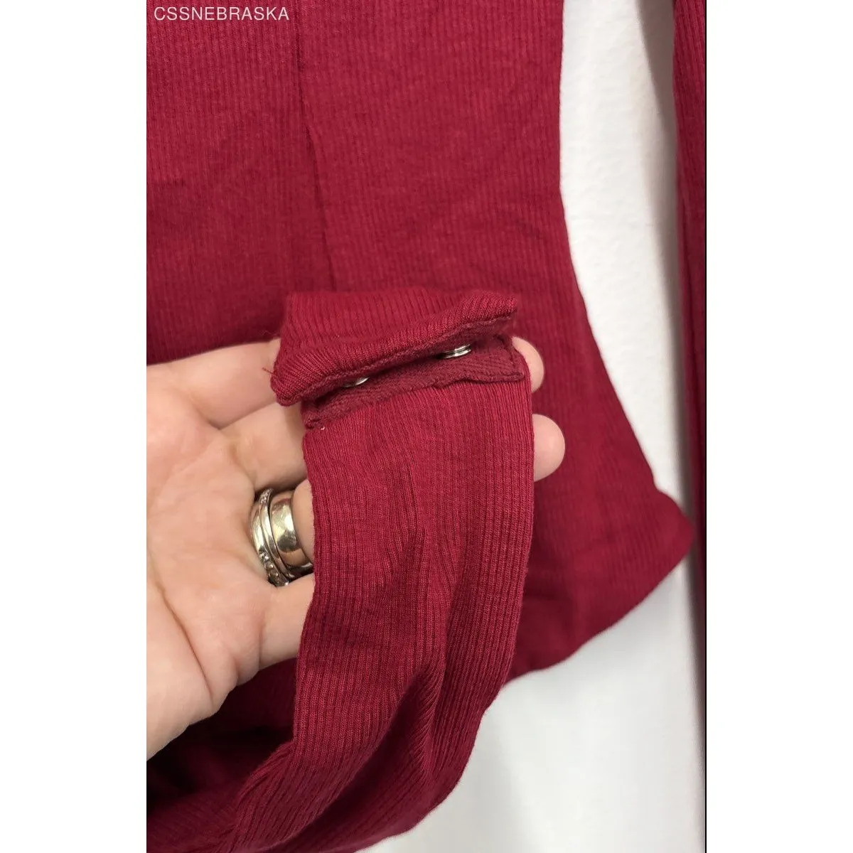 Lulus Red long-sleeve bodysuit. - Size M - Image 4