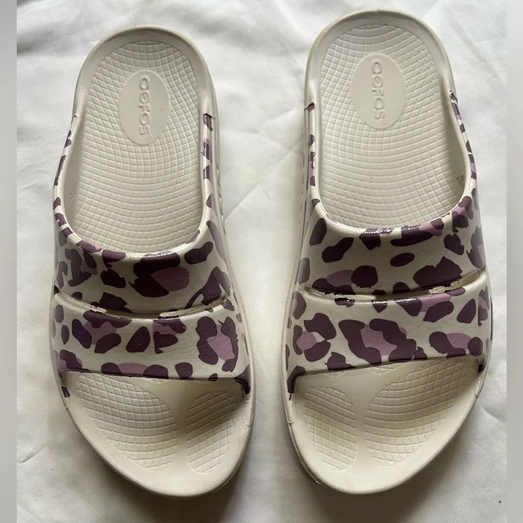 Oofos Ooah Rose Leopard Comfort Sport Recovery Pink Sandal Slide Sz 8 White - Image 2