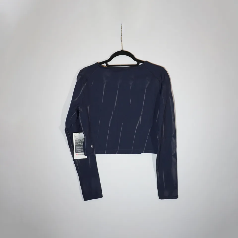 NEW Lululemon Wunder Train Cropped Long Sleeve Fade Sun Bleached Wash True Navy - Image 3