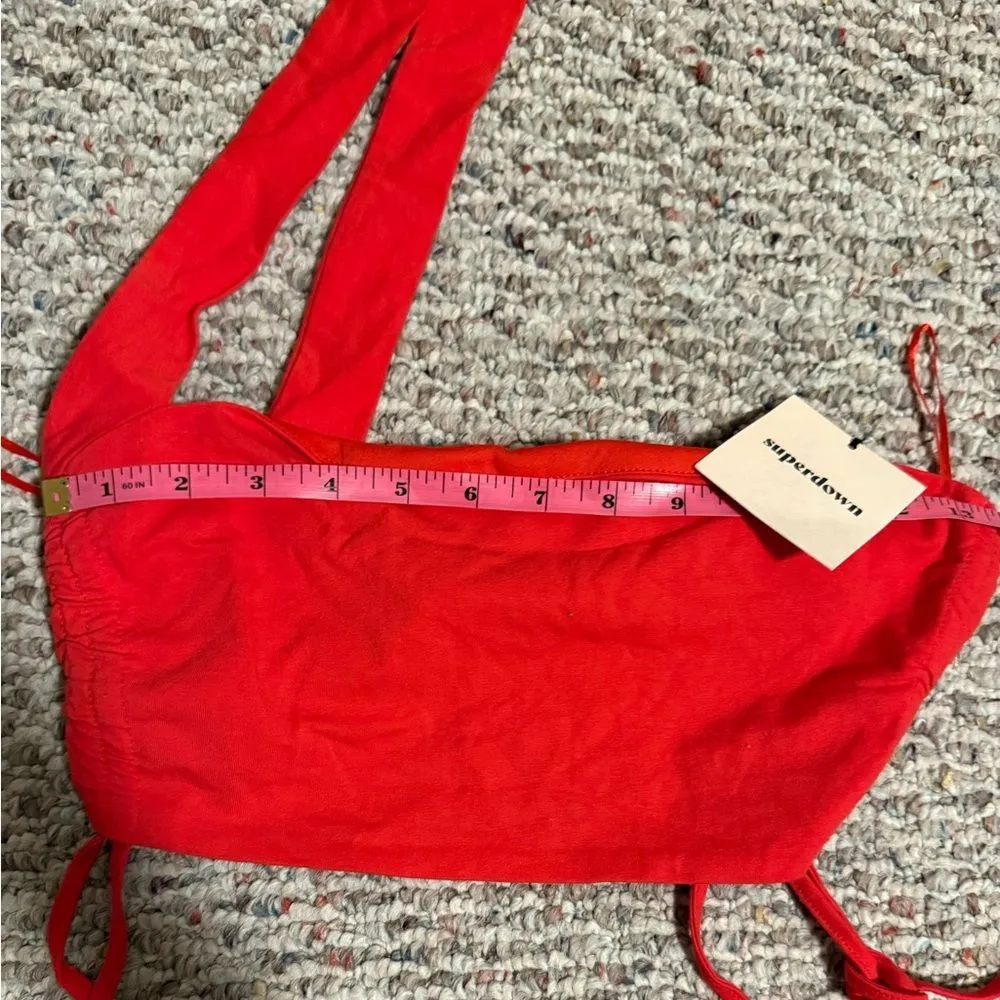 NWT Superdown Red One Shoulder Top Gold Buckle- Size Large - Image 5
