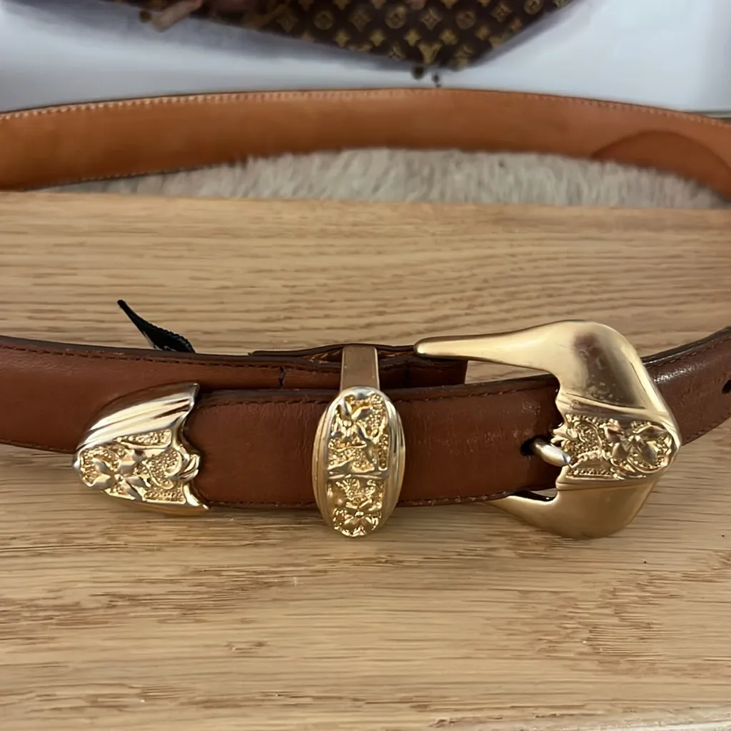 Brighton Brown Leather Belt with Gold Buckle. Size small - Image 3