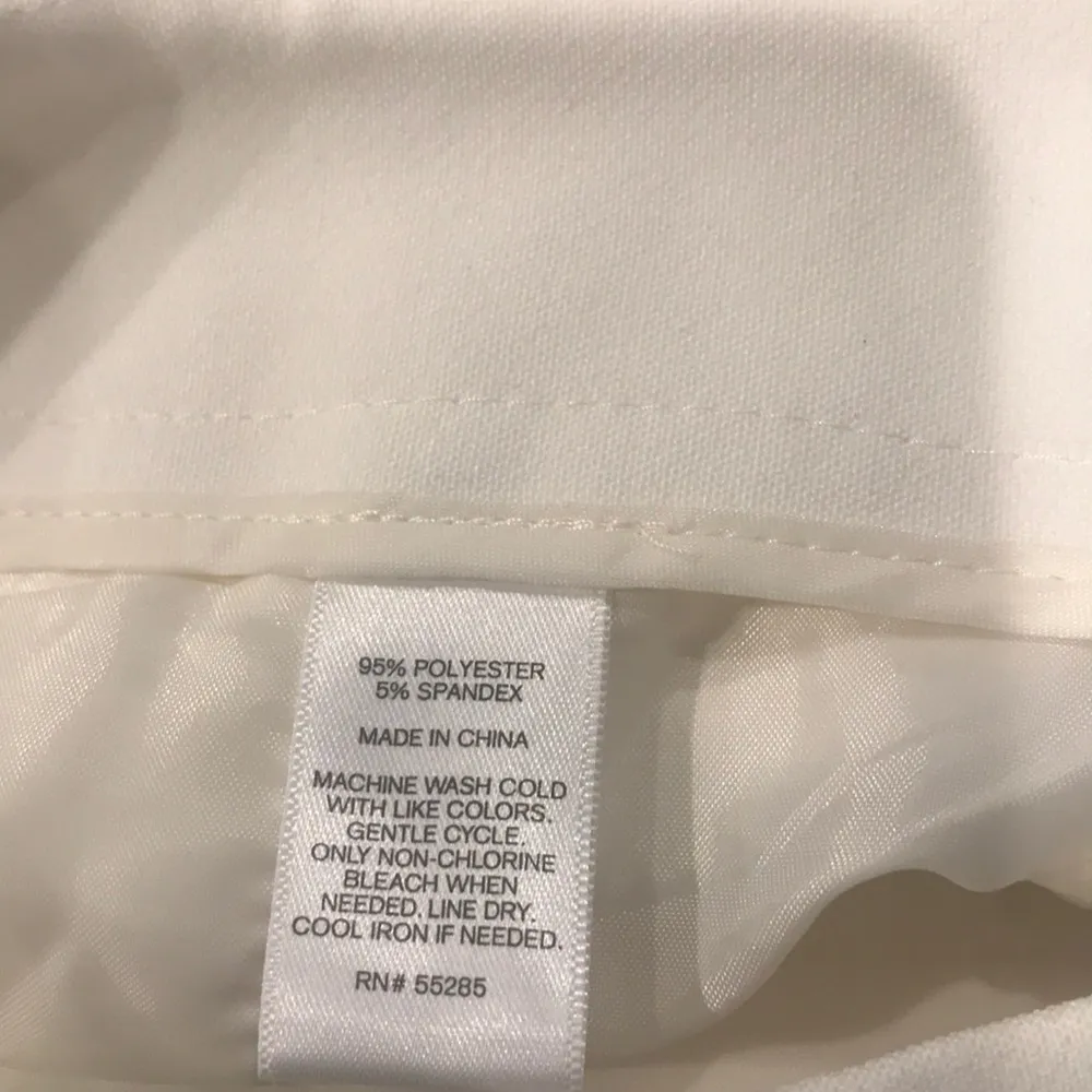 NWT Express Loose Fit Cropped Dress Pants - Image 5