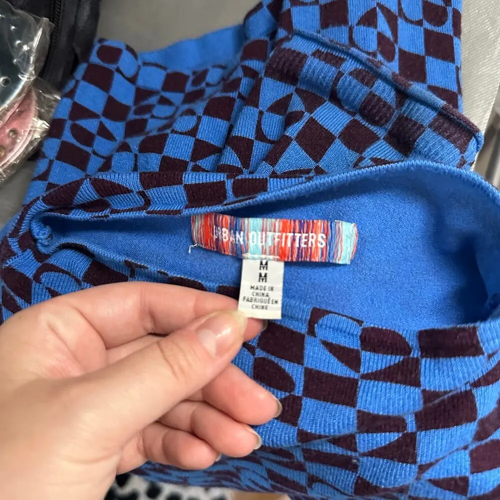 Urban Outfitters Ellie Printed Pullover Sweater Blue Size Medium - Image 4