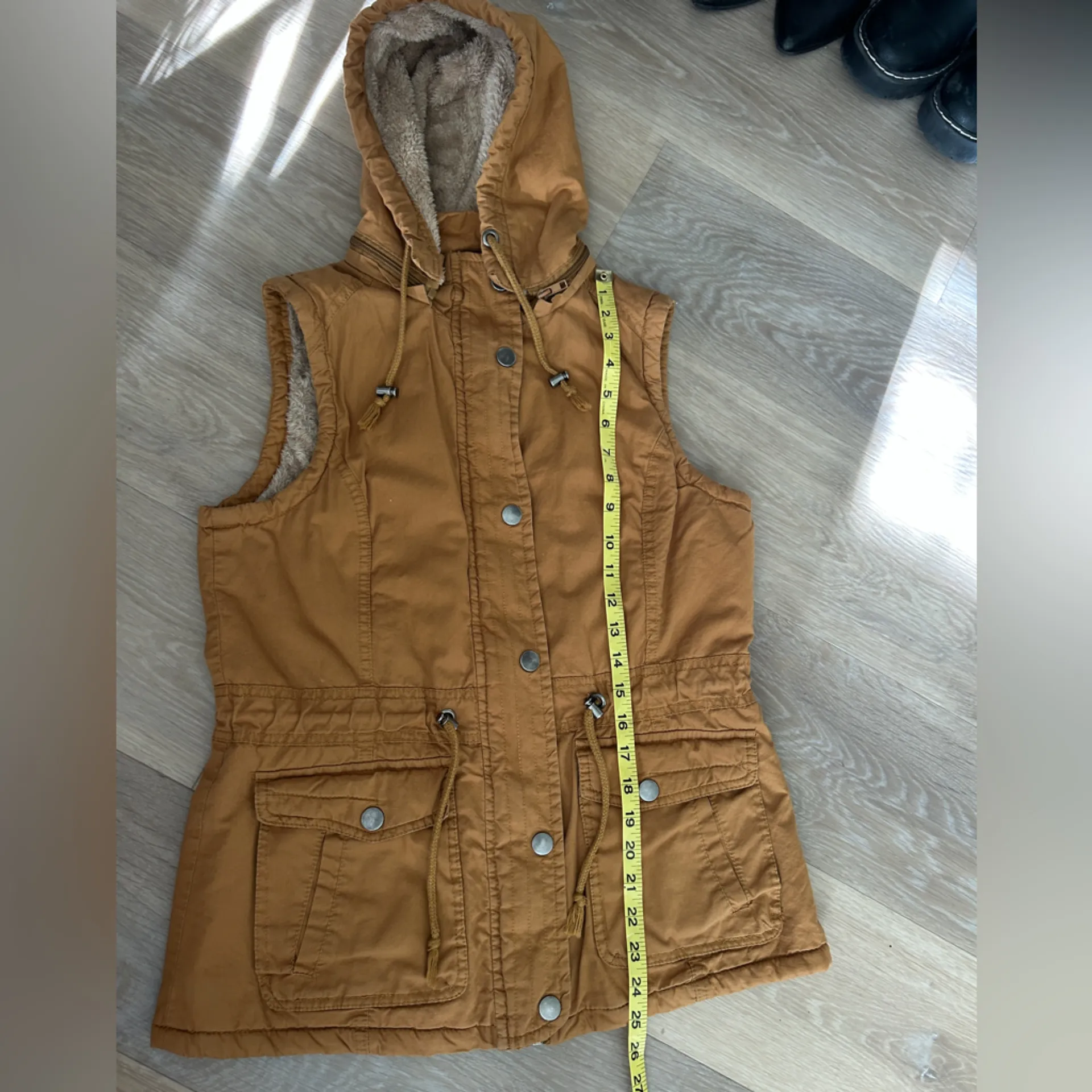 YMI Women's Brown Hooded Vest - Image 6