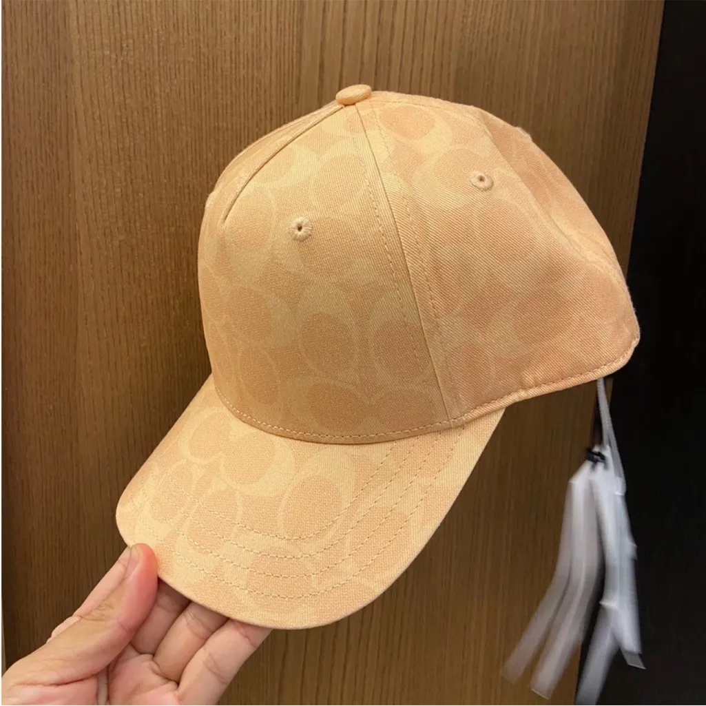 Coach Signature Sun Bleached Baseball
Hat #CU365 - Image 2