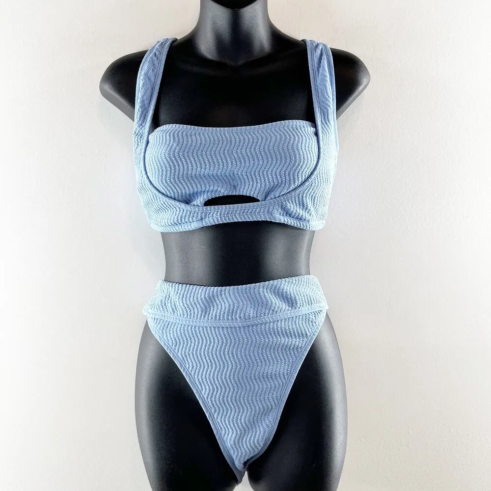 Cupshe Sporty Lace-Up Back Bikini Bralette Mid-Rise Bottoms Set Blue Large - Image 4