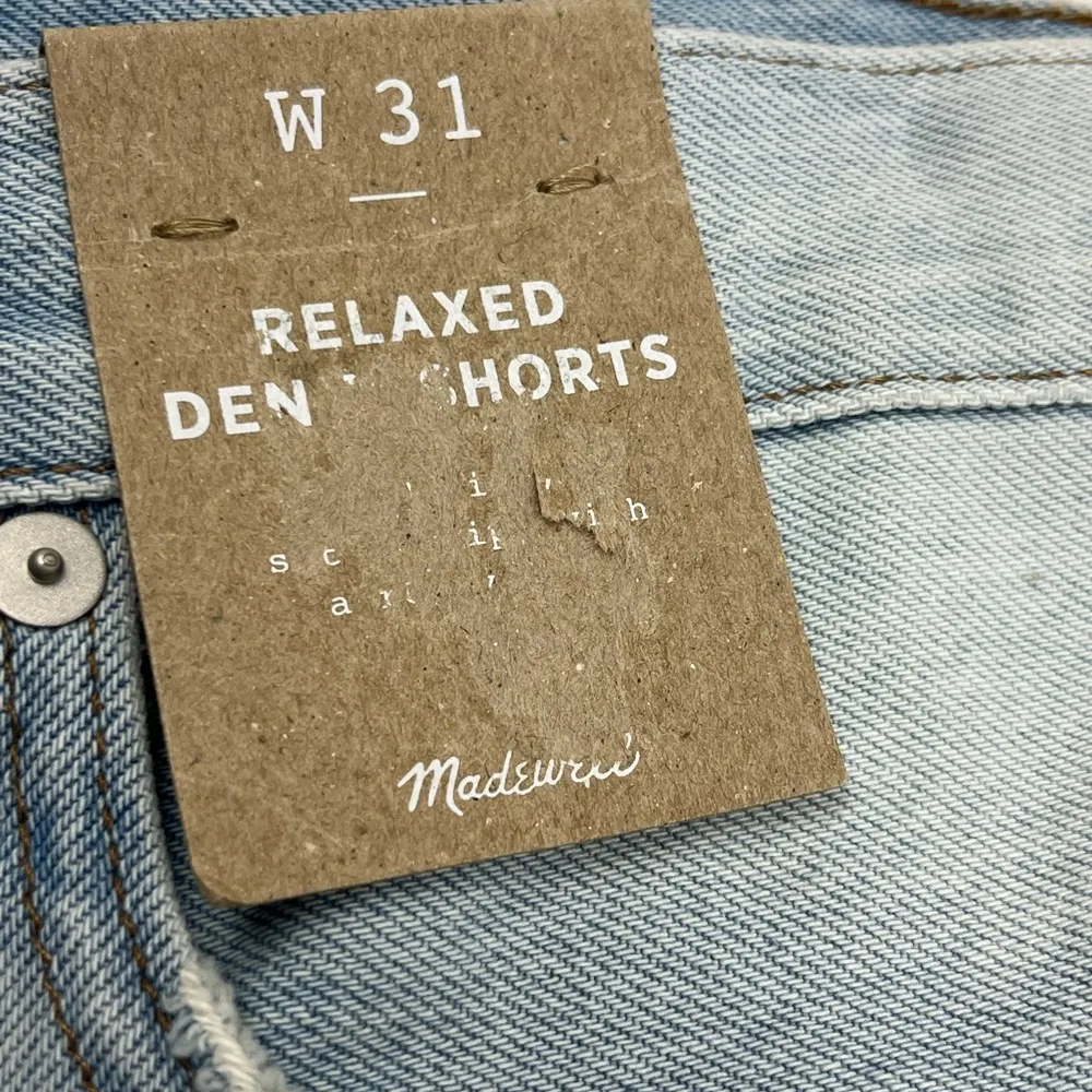 Madewell Relaxed Denim Cut-Off Short Light Wash Blue Womens SZ 31 NEW *TINY FLAW - Image 3