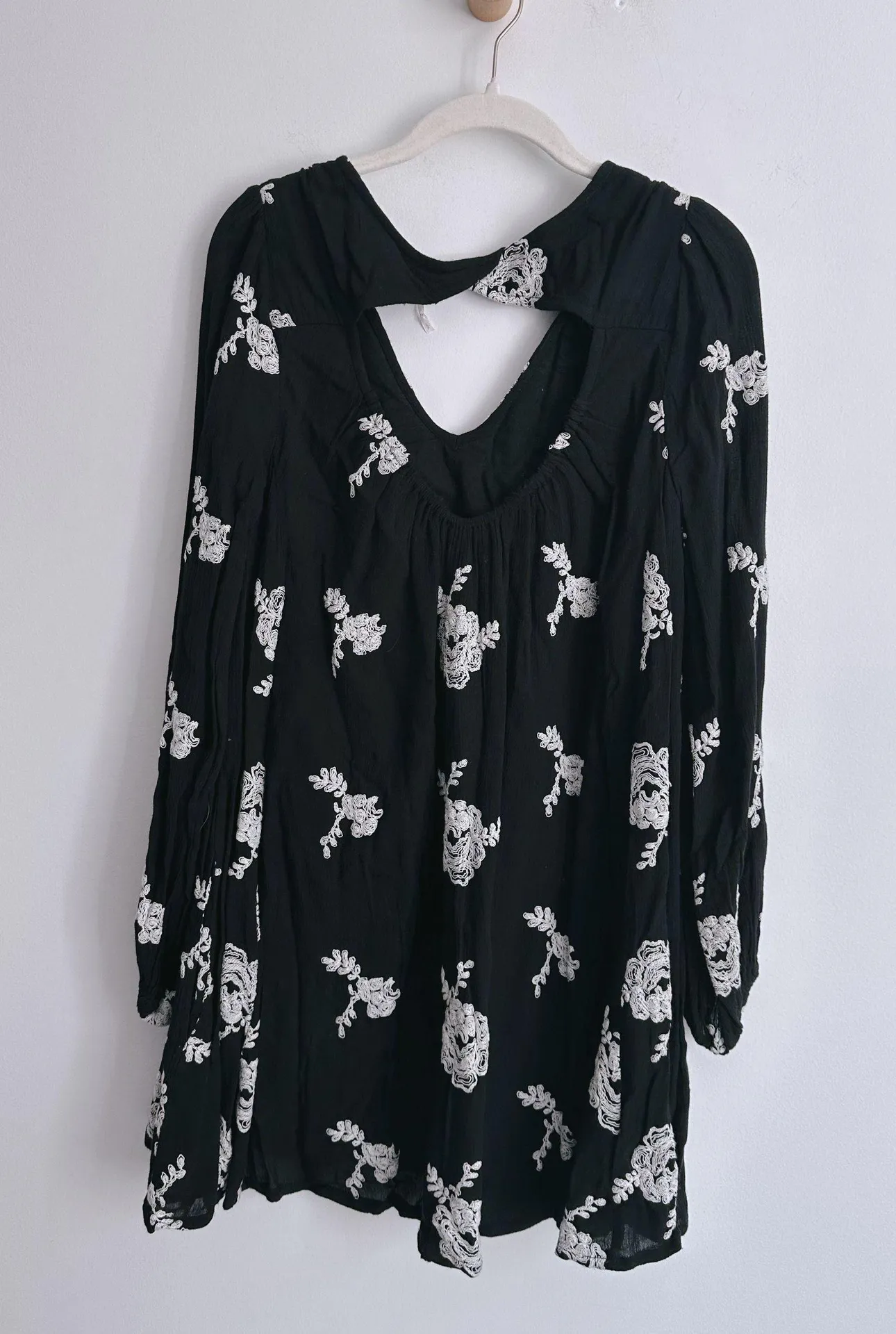Emma Dress Black - Image 13
