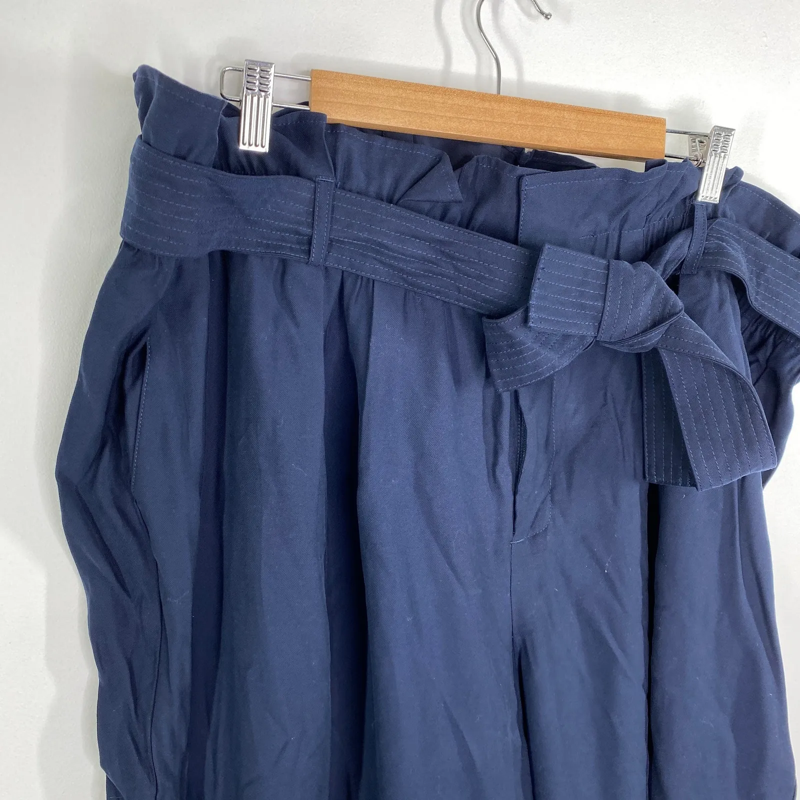 Lane Bryant Navy Blue Paper Bag Waist Belted Pants Women's Plus Size 24 NWT - Image 4