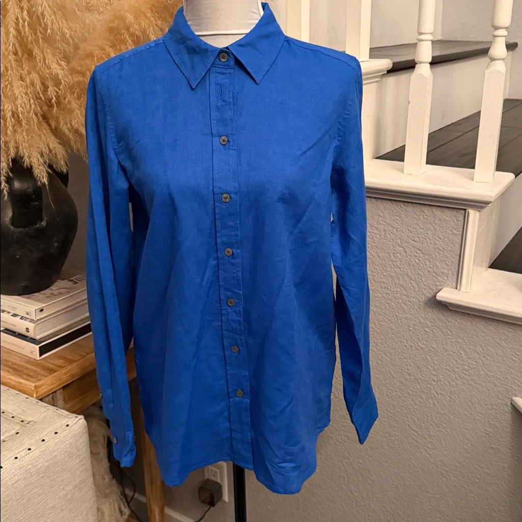 J. Crew Linen-Blend Button-Up Blue Shirt Size Small - Image 2