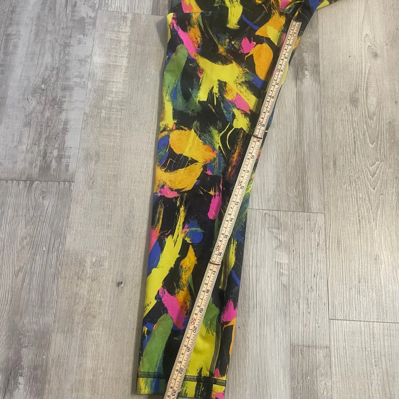 Lululemon Wunder Train High-Rise Tight 23” Undertone Black Multi size 6 - Image 6