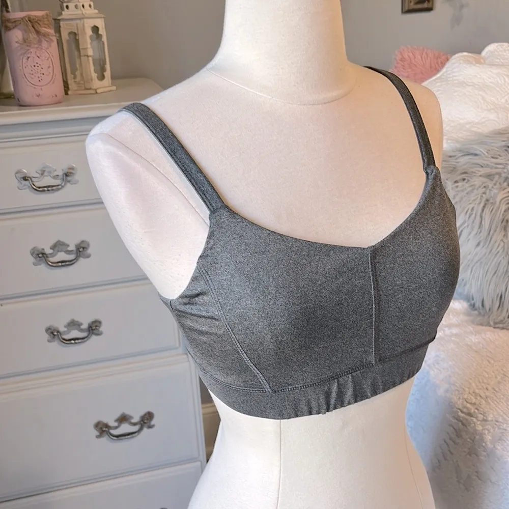Sports Bra Gray XS Criss Cross Back - Image 11