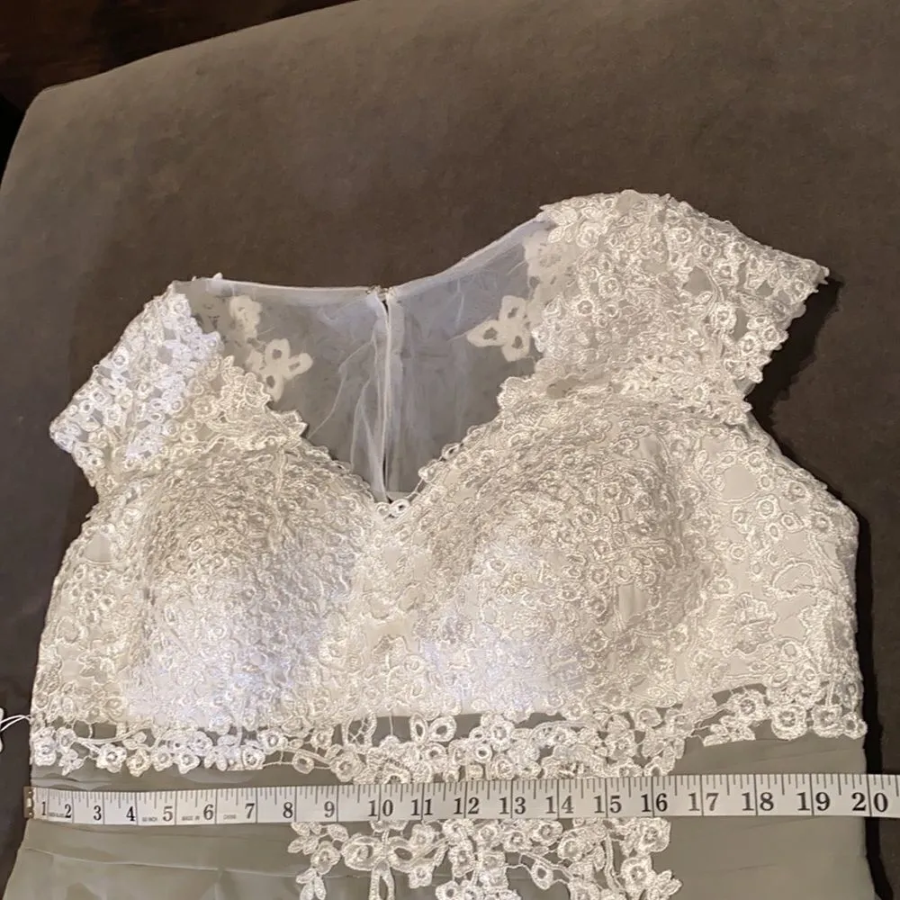 Women’s Ivory Lace Top Chiffon V - Image 10