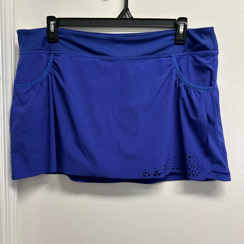 Athleta Midnight Blue Laser cut Athletic Skort - Image 3