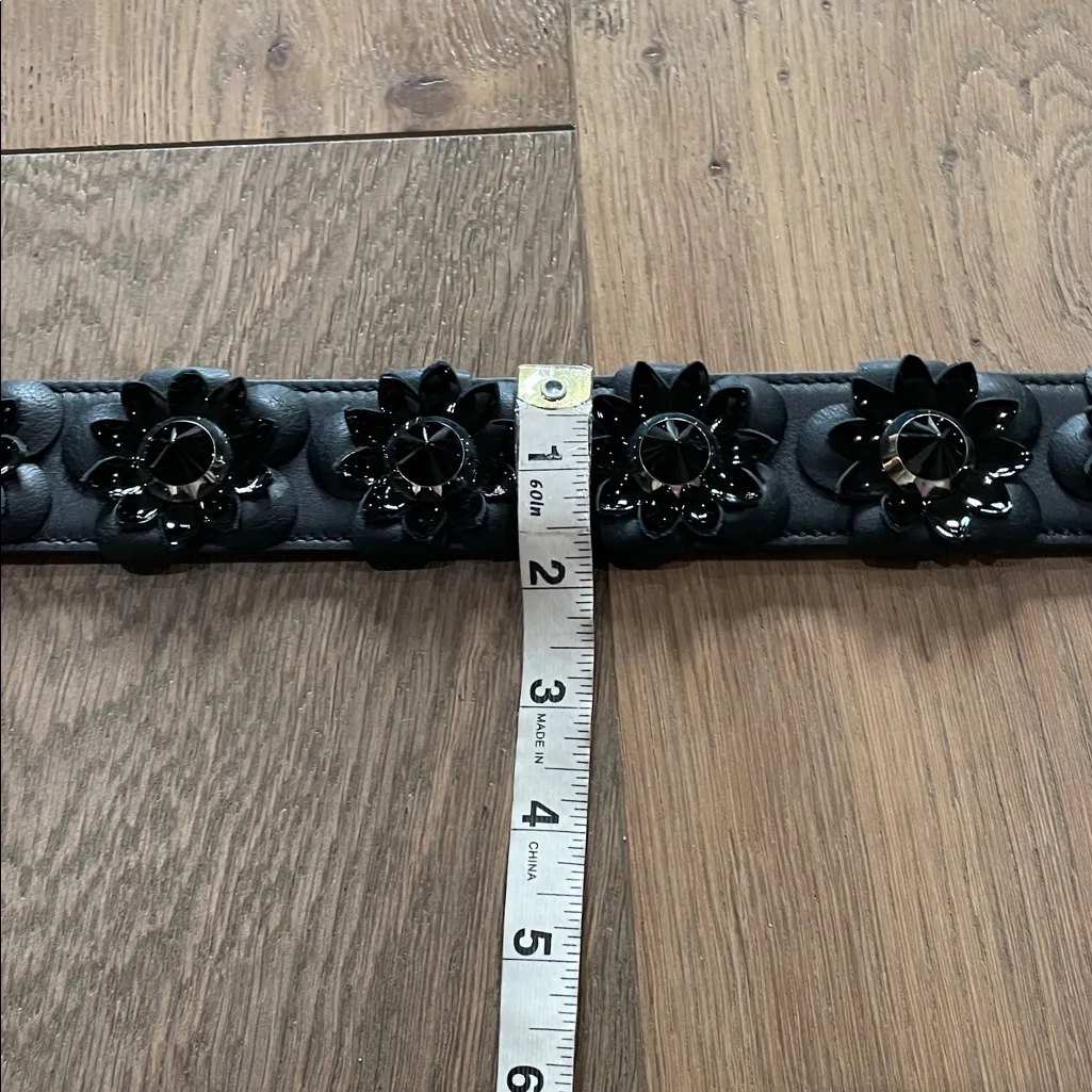 Fendi Flowerland Studded-Embellishments Bag Strap - Image 11