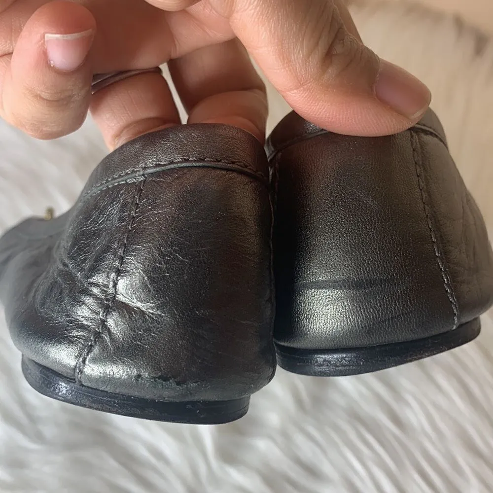 Coach  Metallic Silver Loafer Size 7.5 - Image 10