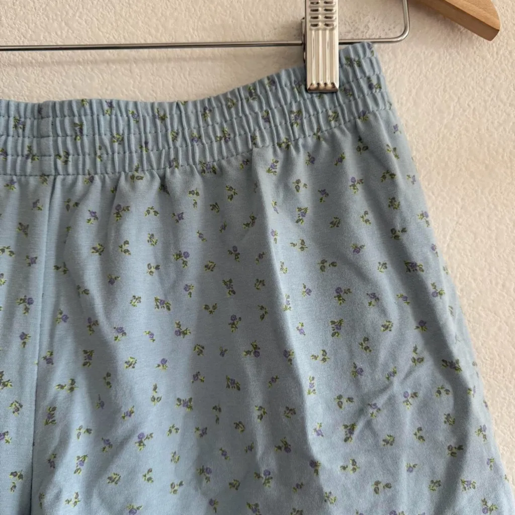 Skims Cotton Jersey Loose Short in Powder Blue Micro Floral, size XS - Image 4