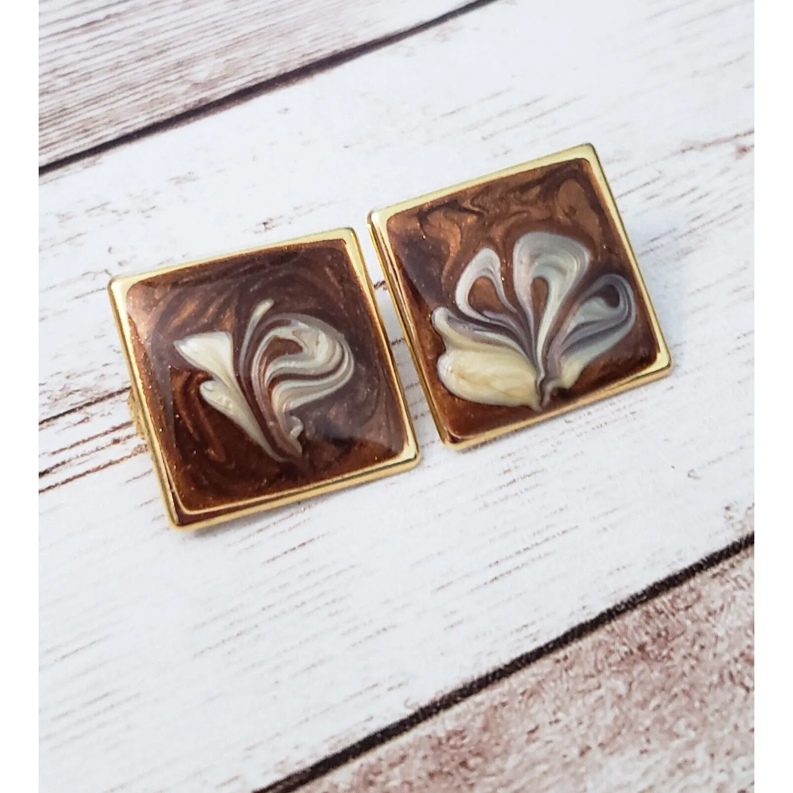 Vintage Clip On Earrings - Image 2
