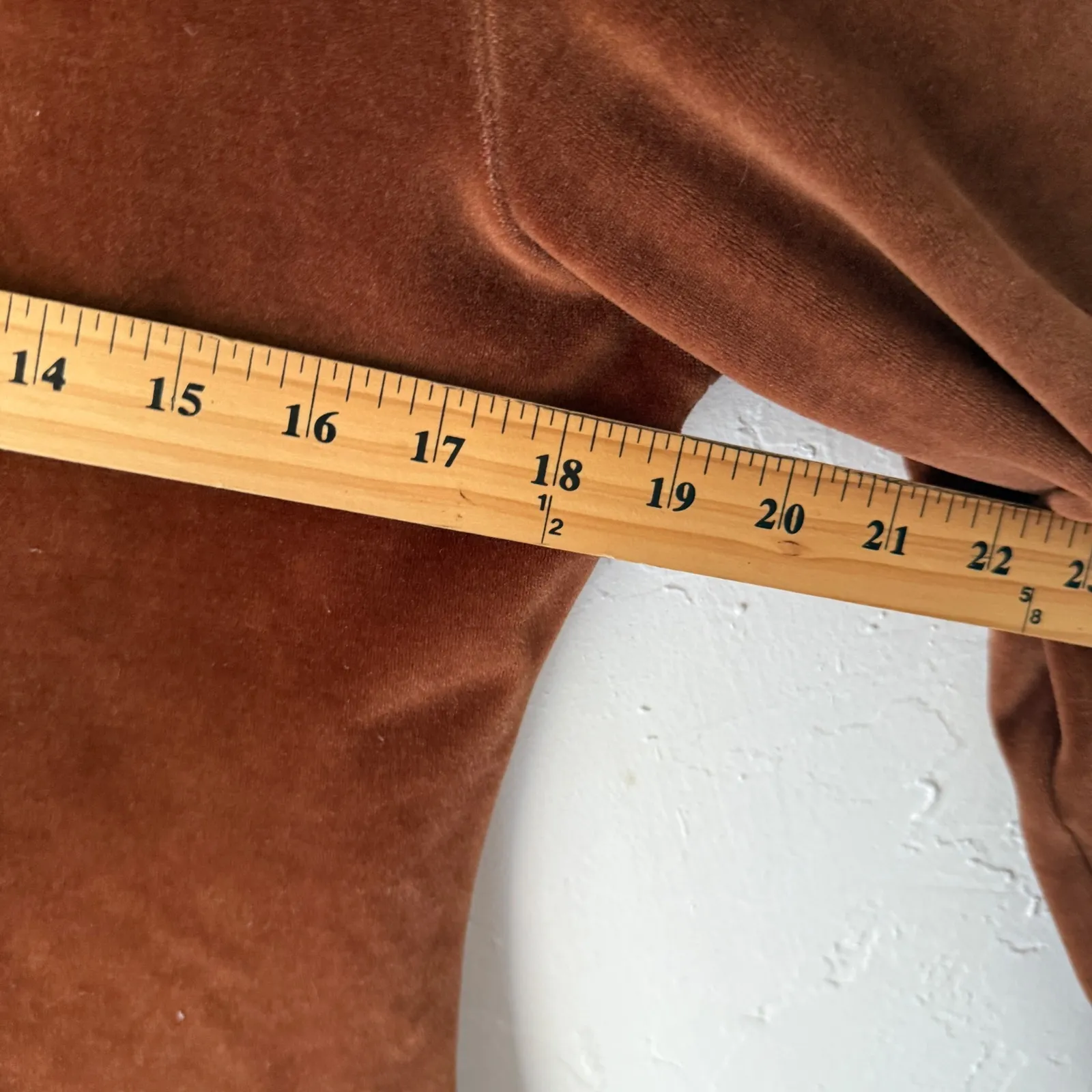 French Laundry Vintage Y2k Mock Neck Velour Long Slv Top L Rust Brown Romantic - Image 4