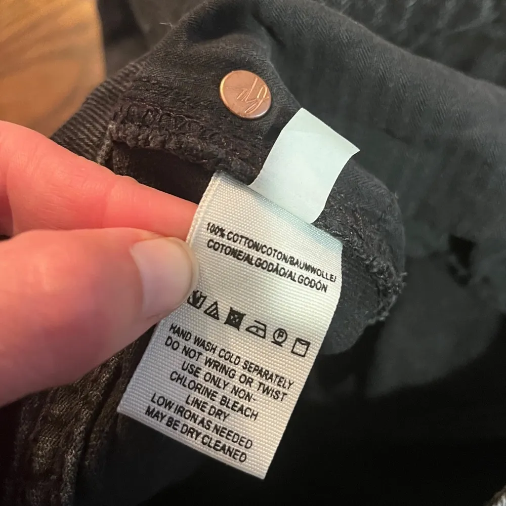 Free People We The Free Black Cut Off Denim Zip up Mini Skirt size 27 - Image 11