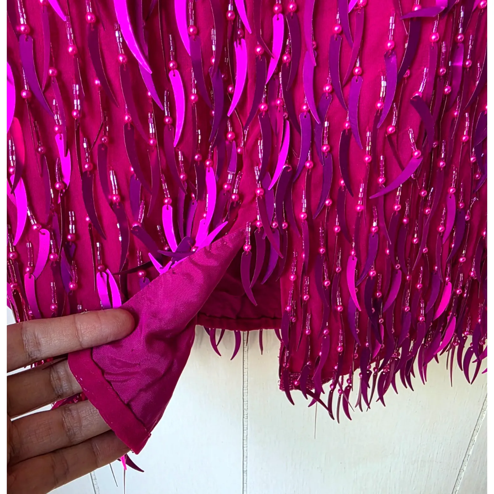 AJ Bari Silk Hot Pink Cattail Sequin Beaded Fringe Vintage Trophy Sheath Dress 6 - Image 10