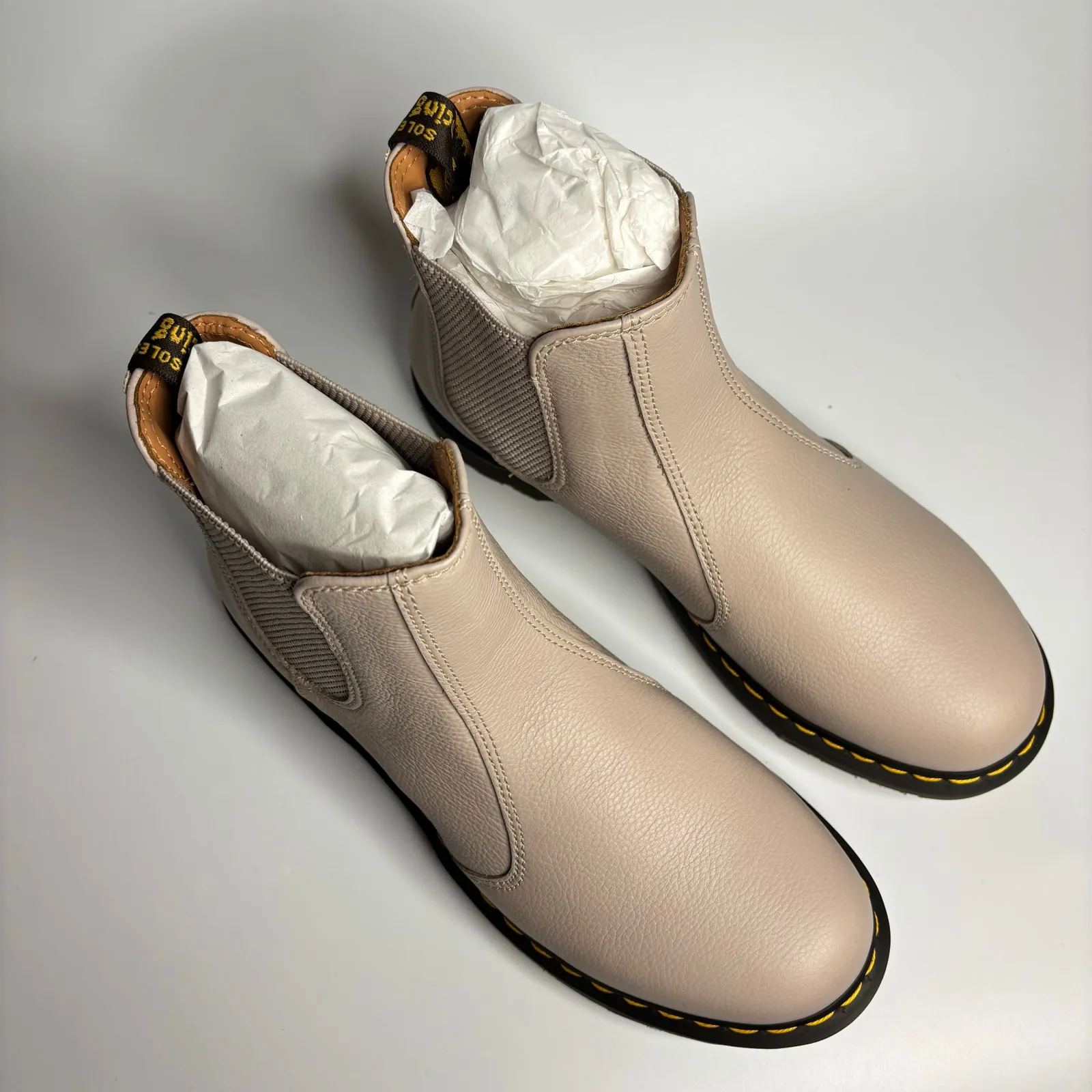 Dr. Martens Women's 2976 Virginia Leather Chelsea Boot in Vintage Taupe - Image 7