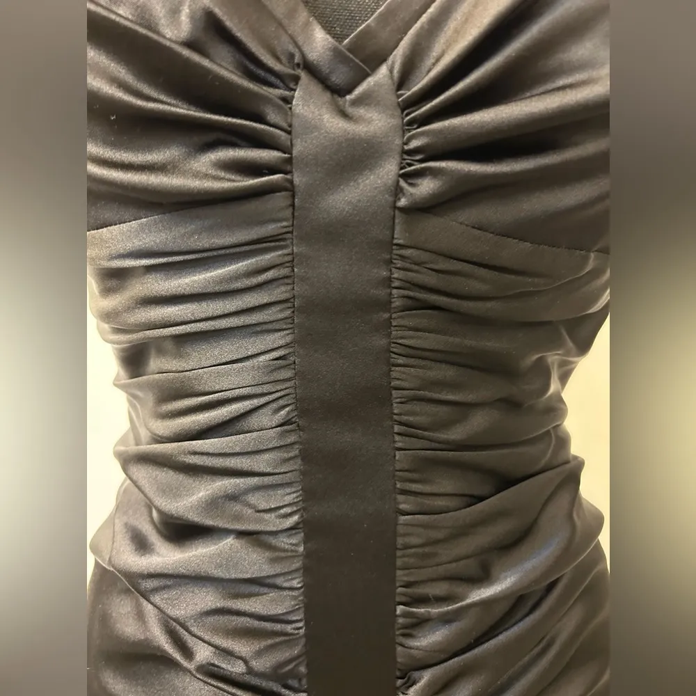 BCBGMaxazria Ruched Silk Halter Cocktail Dress Size 10 - Image 4