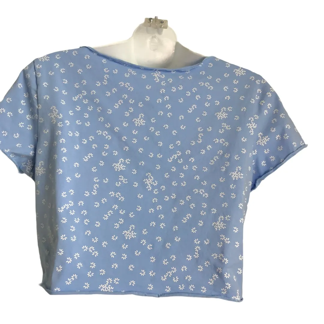 Ruched Dainty Floral Lettuce Edge Top Periwinkle Large - Image 3