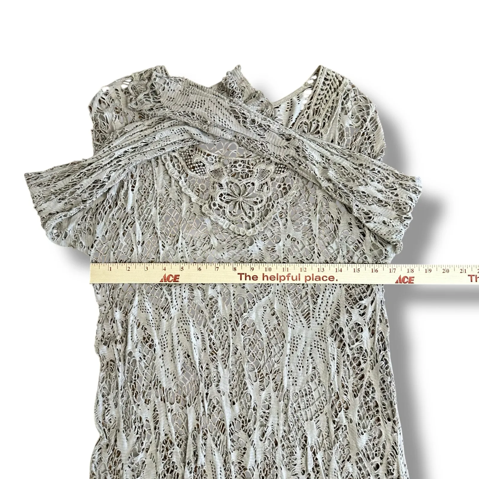Tempo Paris Taupe Crochet Tunic Top M Boho Sheer Lace Knit Long‎ Sleeve - Image 3