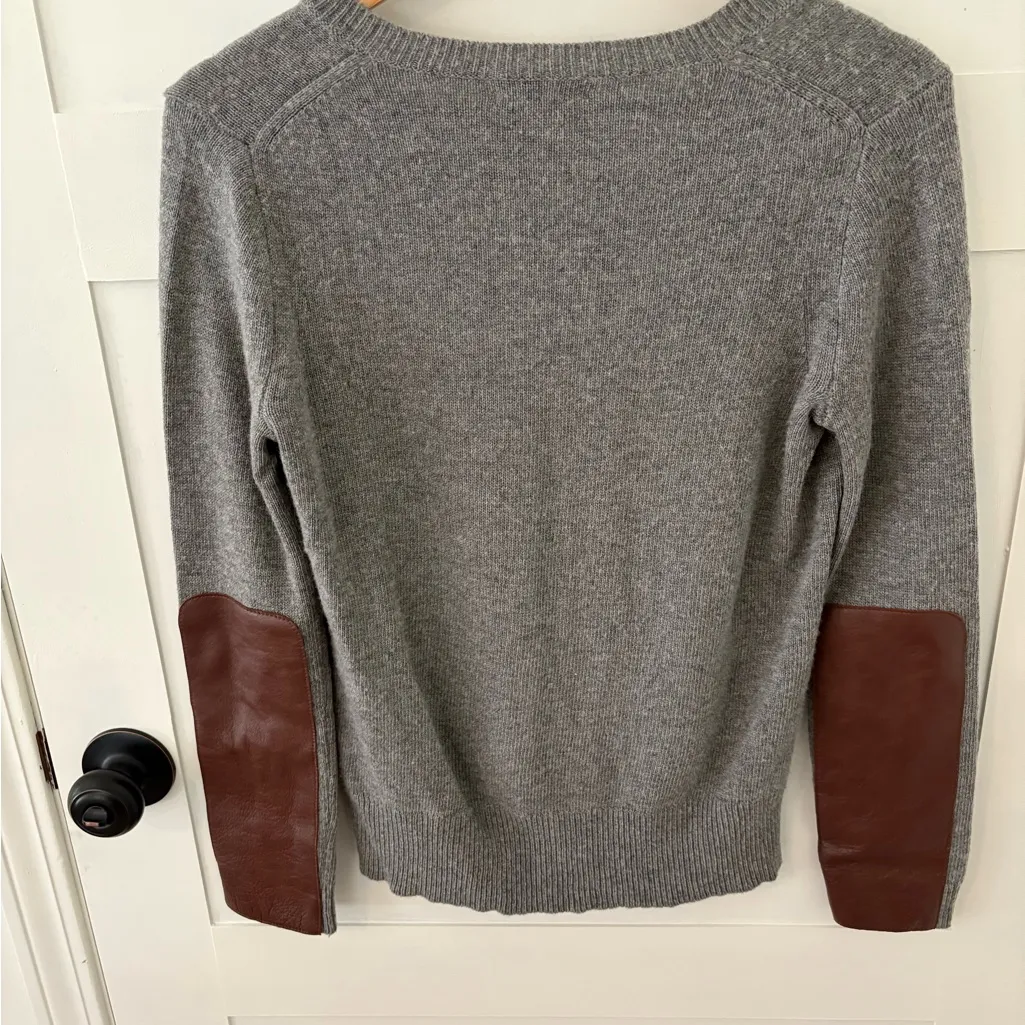 J. Crew Wool Blend Leather Arm Patch Sweater. Size XS. - Image 4