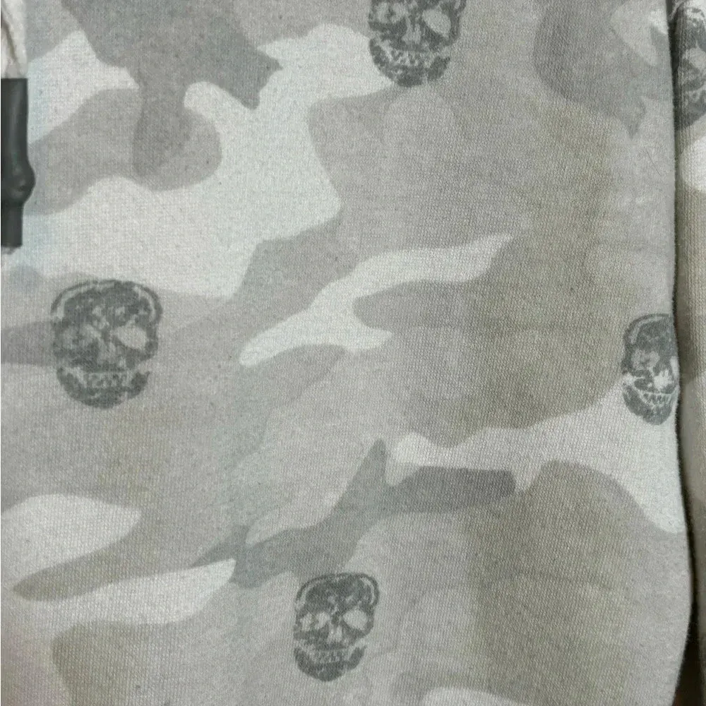 Vintage Havana Women's Burnout Hoodie Camo Skulls Gray White Elastic Size Small‎ - Image 4