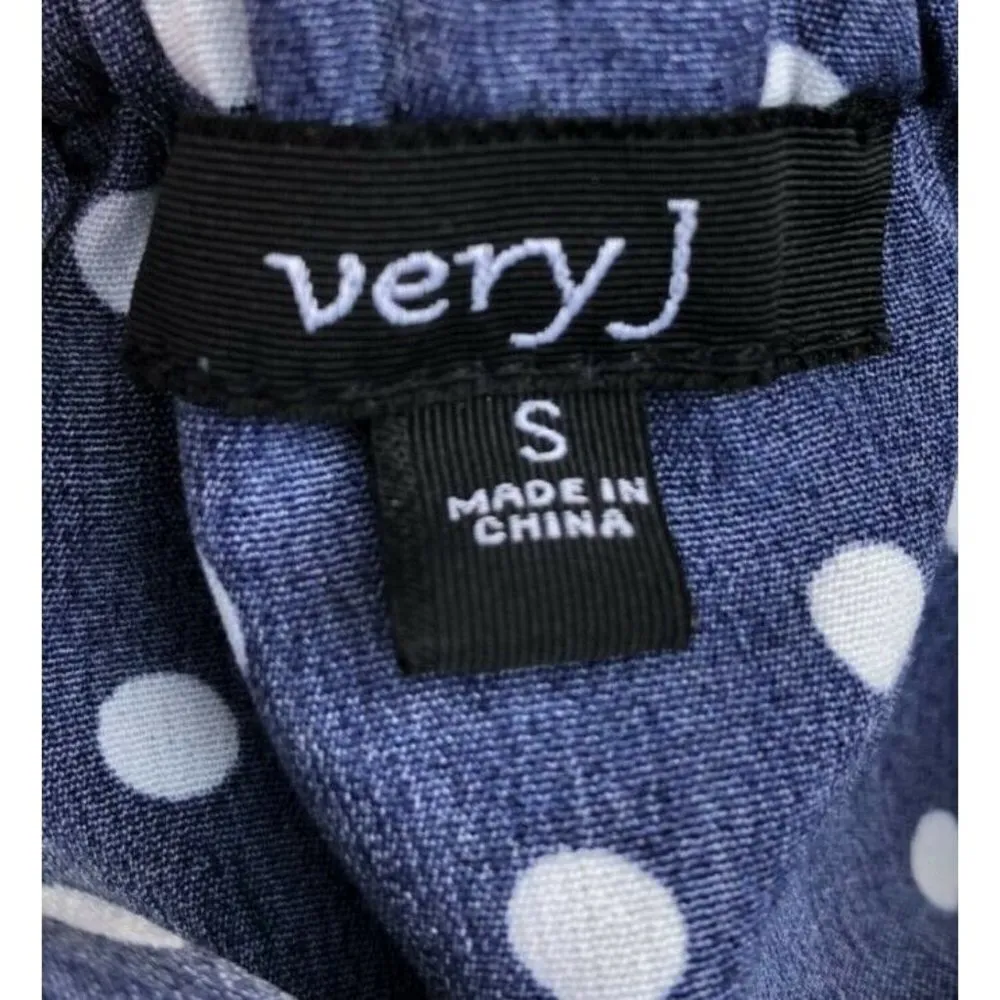 EUC Very J Off-The-Shoulder Top, Navy blue/white polka Dots, Ruffle Detail,Small - Image 5