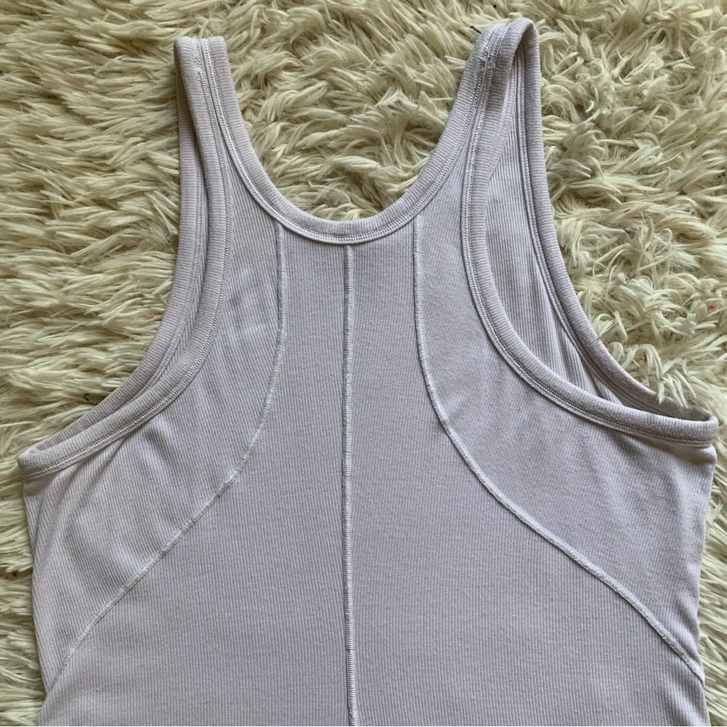 Lululemon White Ribbed Tank Top - Image 4