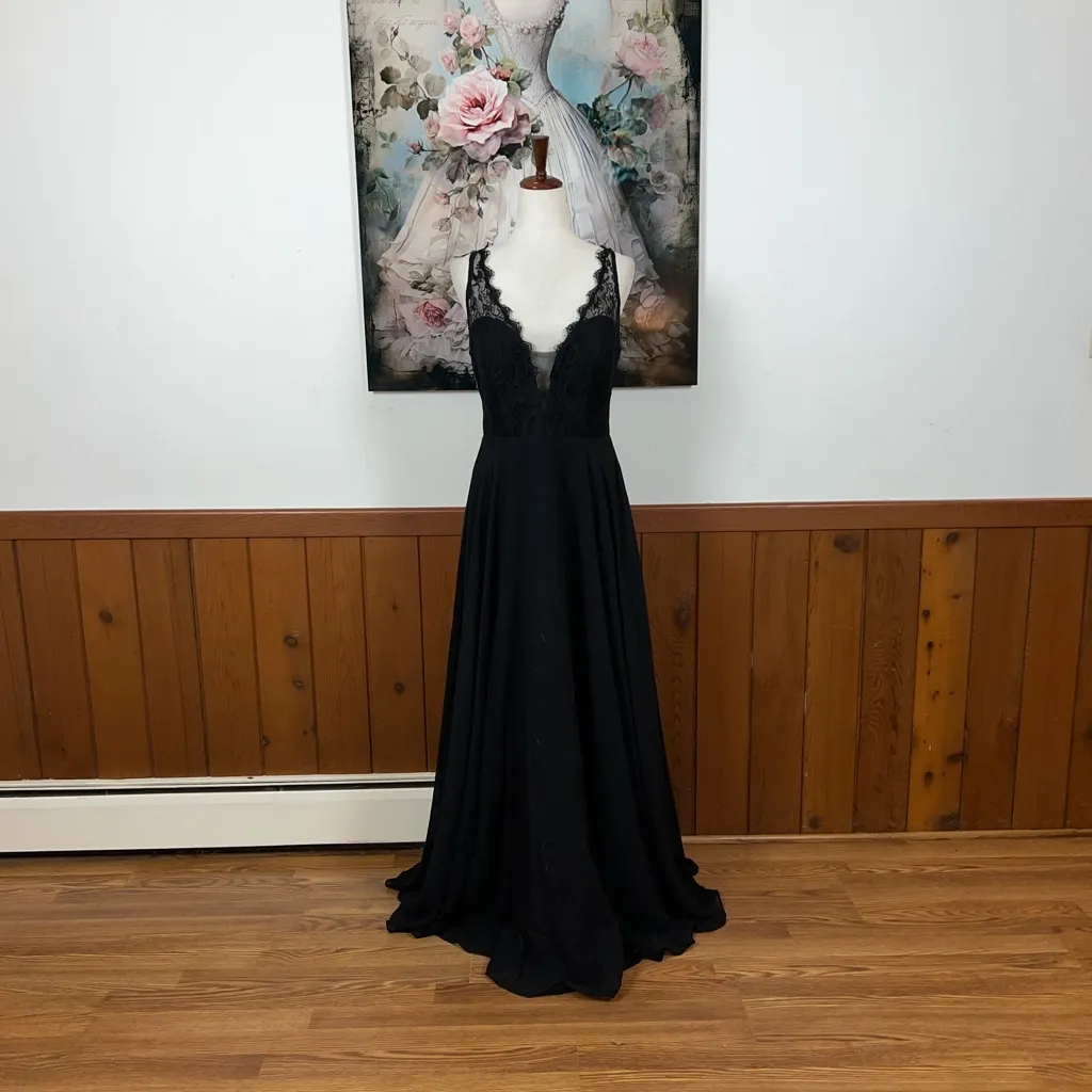 Beautiful Hayley Paige Black Chiffon Gown! - Image 3
