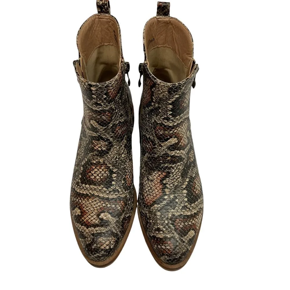 CORKYS Women's Neal Ankle Boots Booties Size 7 Textured Vegan  Brown Snake Print - Image 4