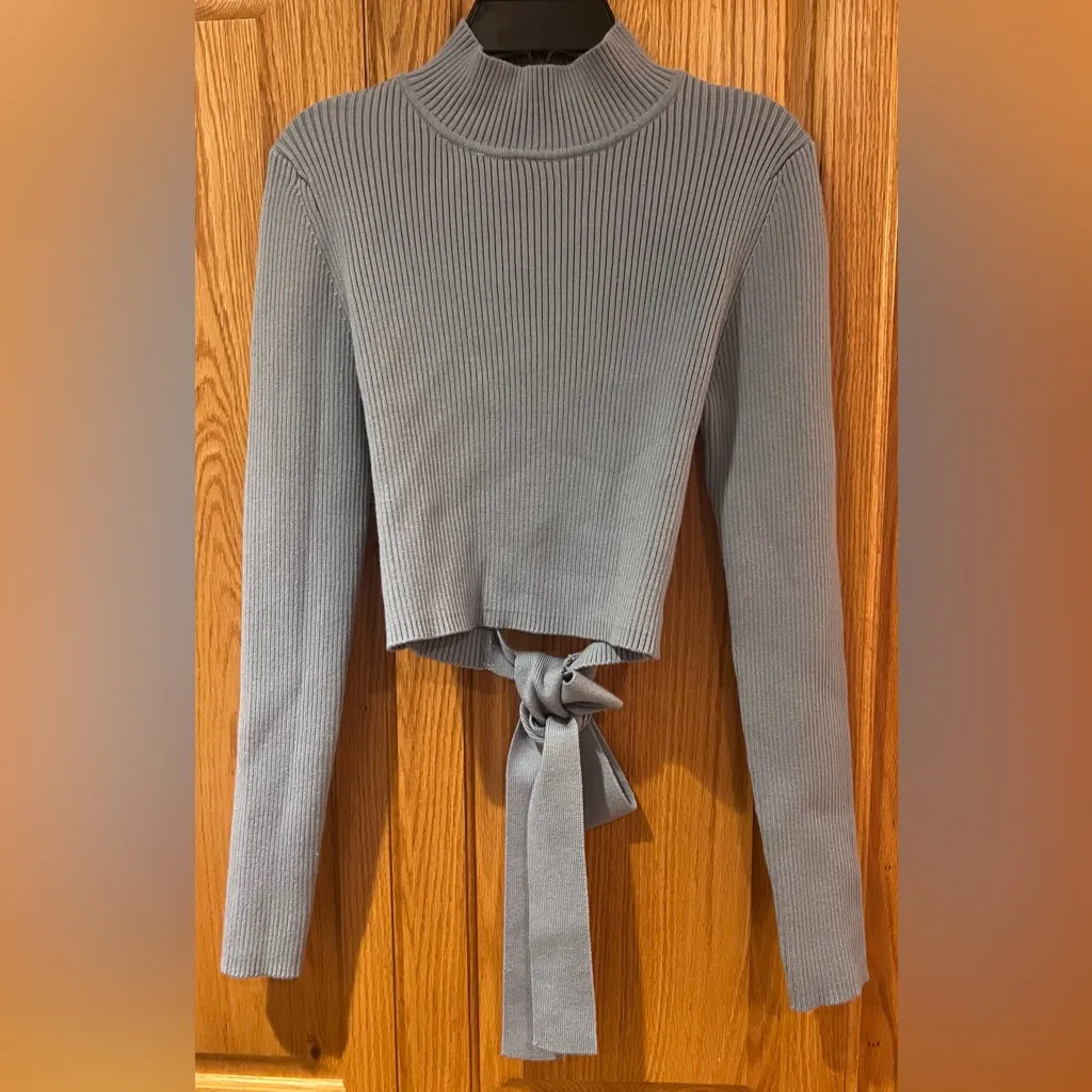 ZARA Open Back Mock Neck Self Tie‎ Bow Blue Knit Sweater Size Medium - Image 7