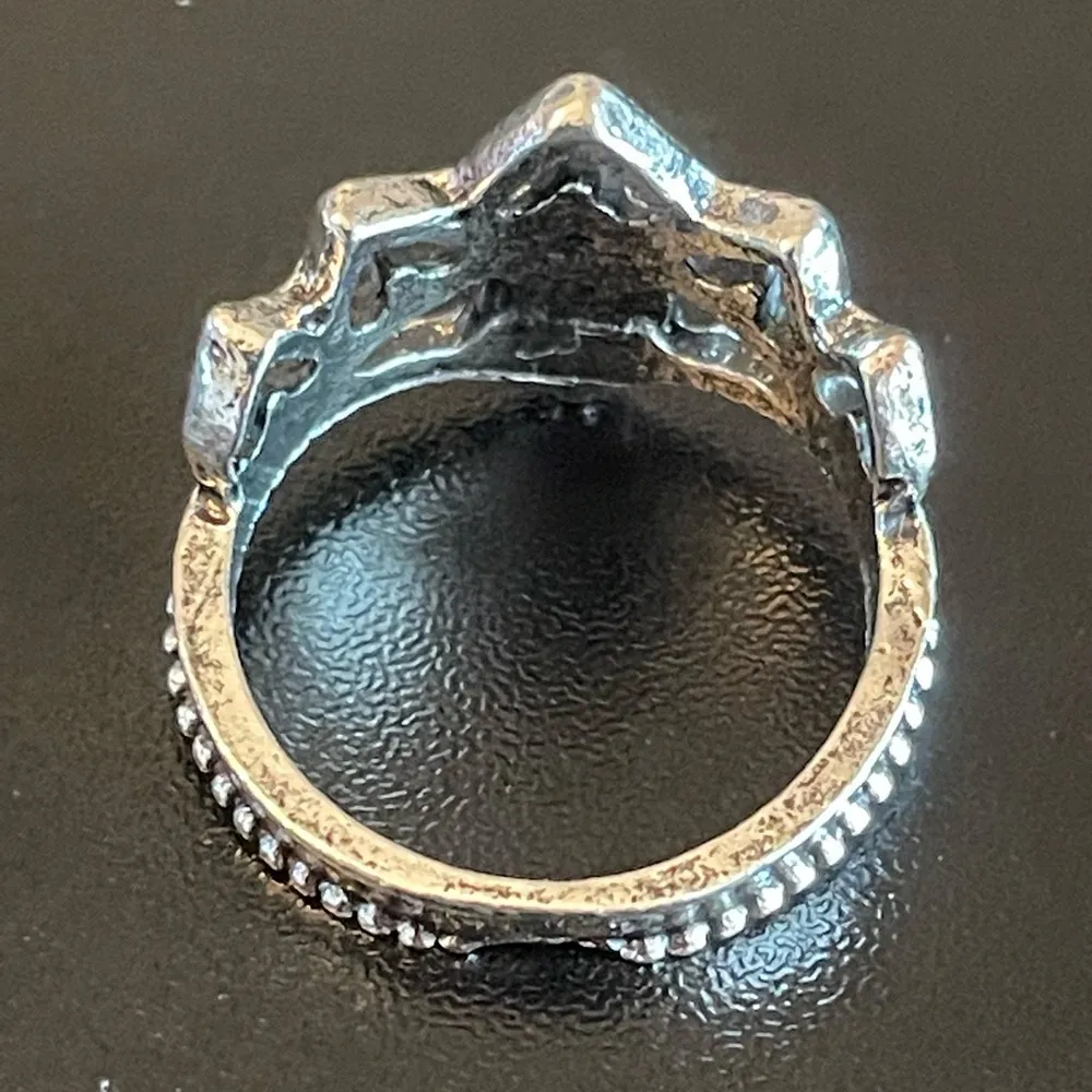 Turquoise stone vintage crown ring size 6 - Image 4