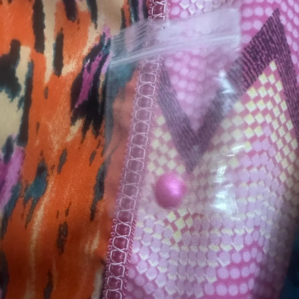 Rain Ikat Print Blouse Size Large Ruffle Sleeve Flowy Colorful Boho NWT Pink - Image 4