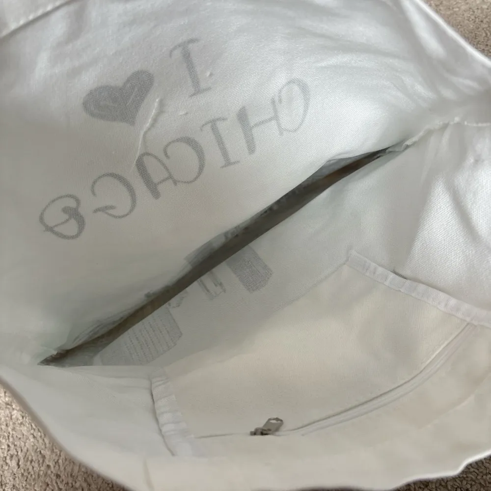 I Love Chicago Tote and Pouch Set - Image 6