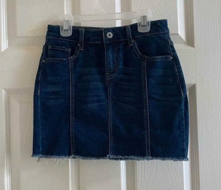 Tilly's Denim Mini Skirt - Image 4