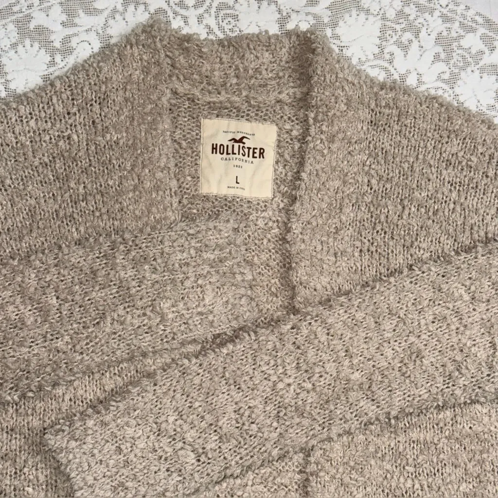 Hollister Teddy Bear Textured Tan Open Front Boho Cardigan size Large - Image 2