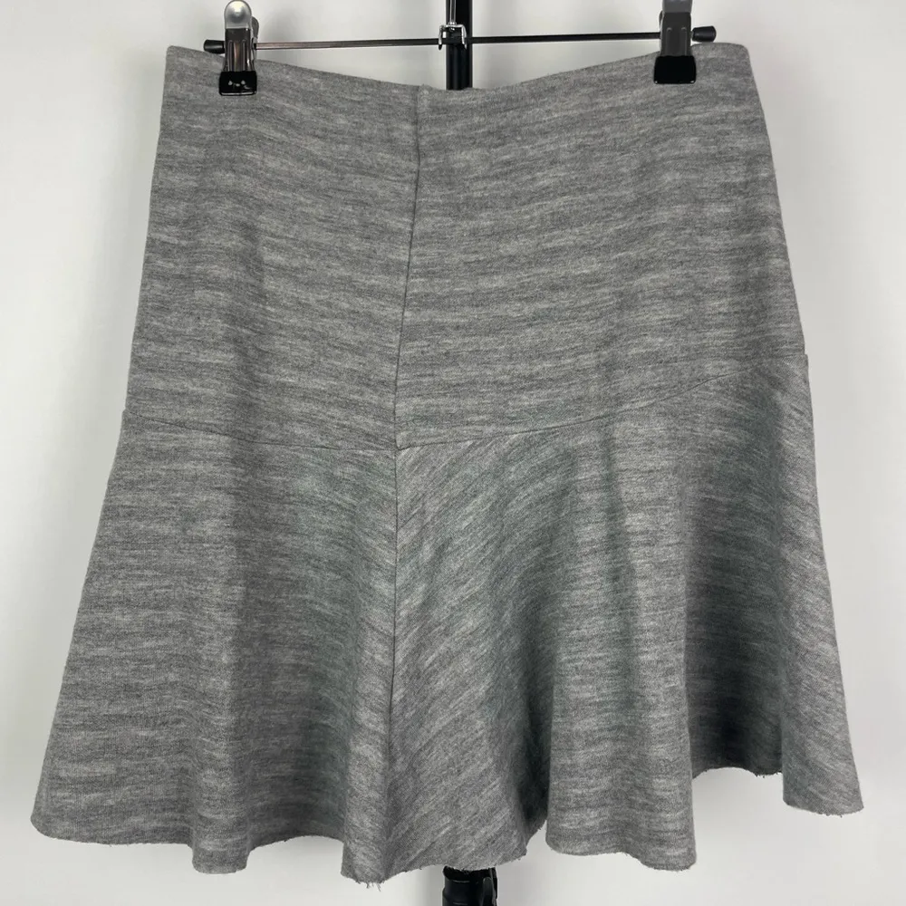 Juicy Couture‎ Gray A-Line Retro Soft Knit Gray Jersey Skater Raw Hem Skirt - Image 7