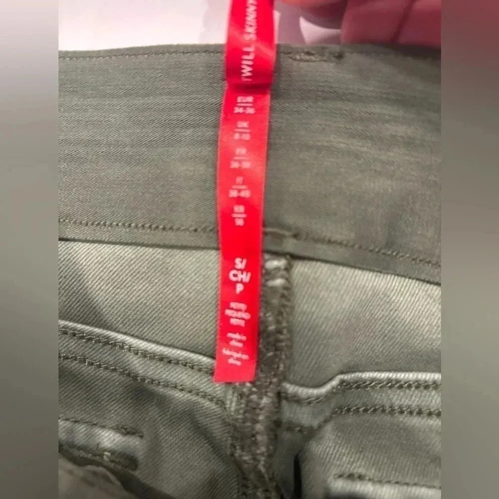 Spanx Petite Stretch Twill Ankle Cargo Pants Women’s Size S Soft Sage - Image 8